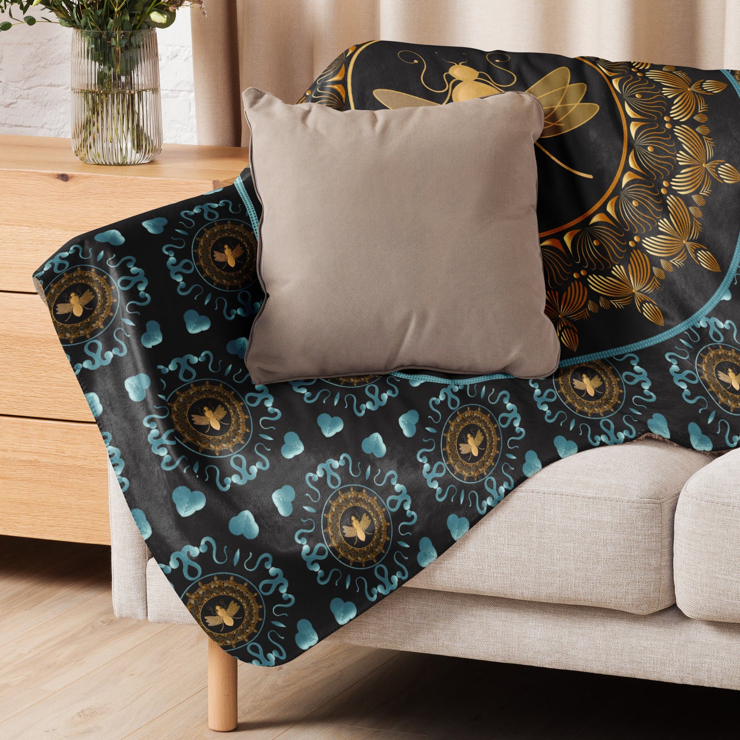Sherpa blanket Kukloso Kuklos No 4381 B Collage Pattern 60" x 80" - Free Shipping