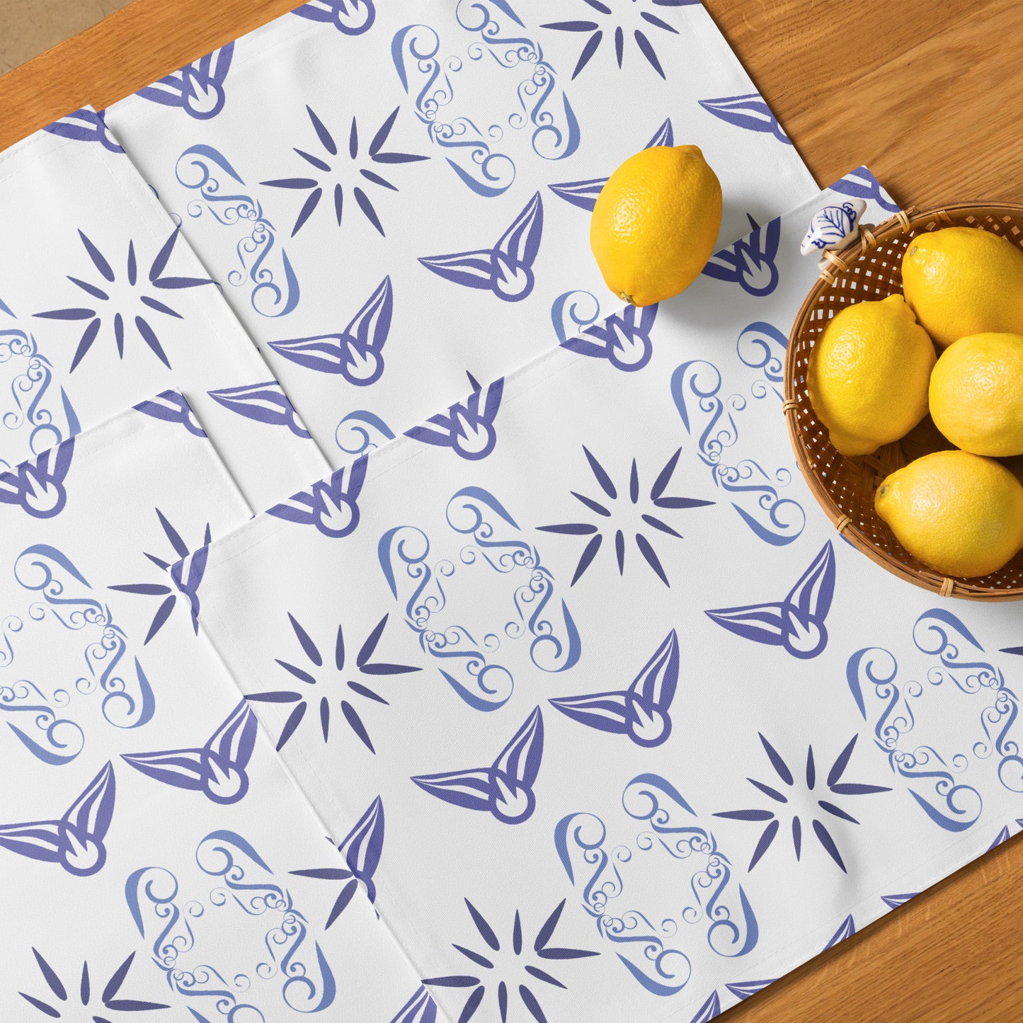 Placemat Set  Kukloso Fleurons No 27 - Free Shipping