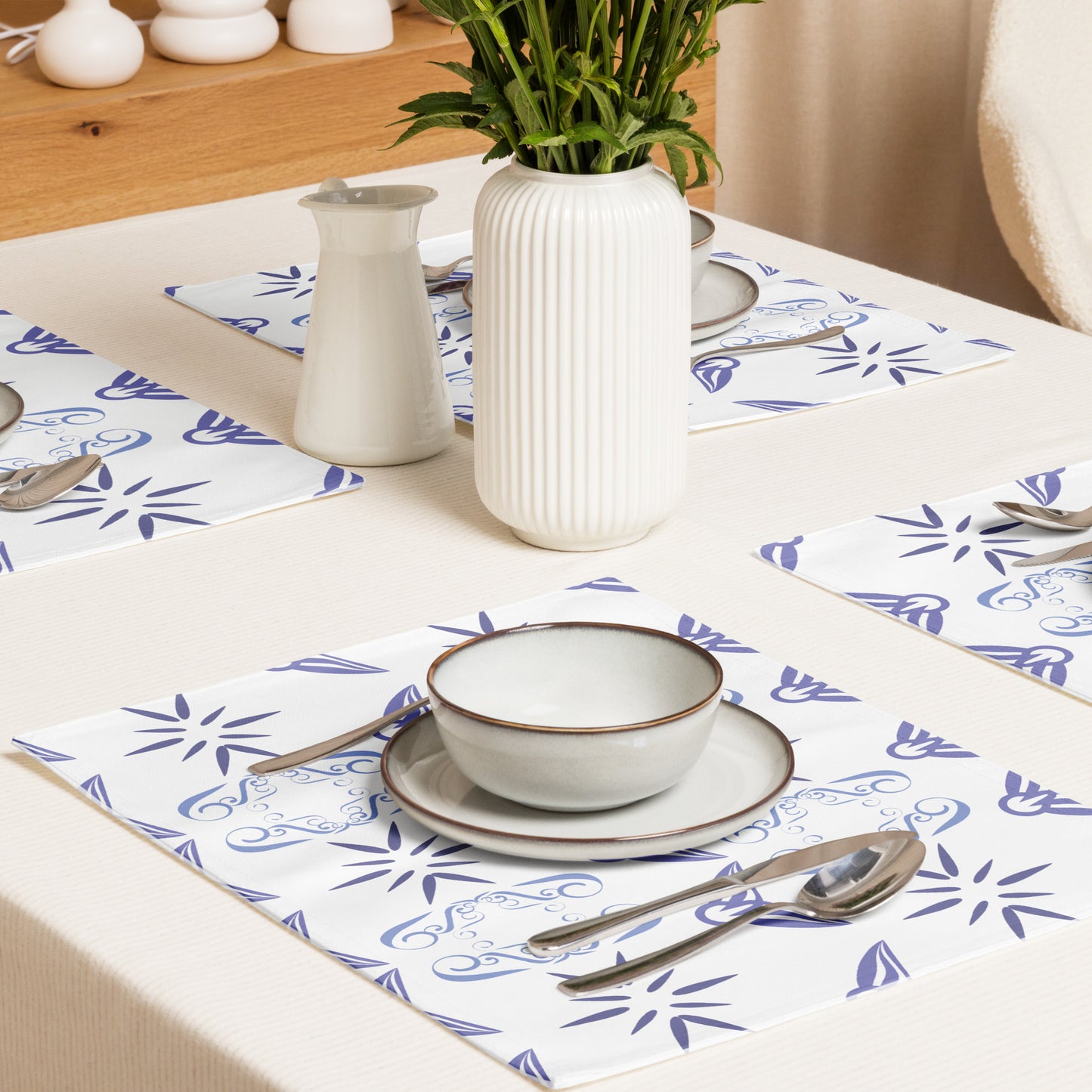 Placemat Set  Kukloso Fleurons No 27 - Free Shipping